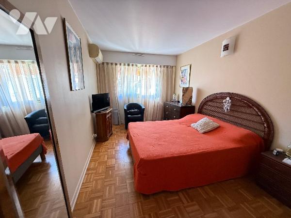 Exclusitié  plein cœur du Cros de Cagnes un 3 pièces en étages élevé, exposition Ouest, Garage Cave.