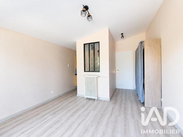 Maison à vendre 5 pièces 209 m² Châteaubernard
