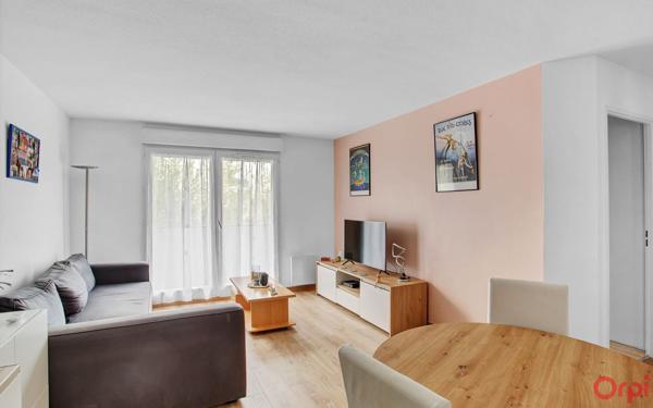 Appartement à vendre    2 pièces • 45 m2 Sainte-Geneviève-des-Bois