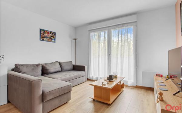 Appartement à vendre    2 pièces • 45 m2 Sainte-Geneviève-des-Bois
