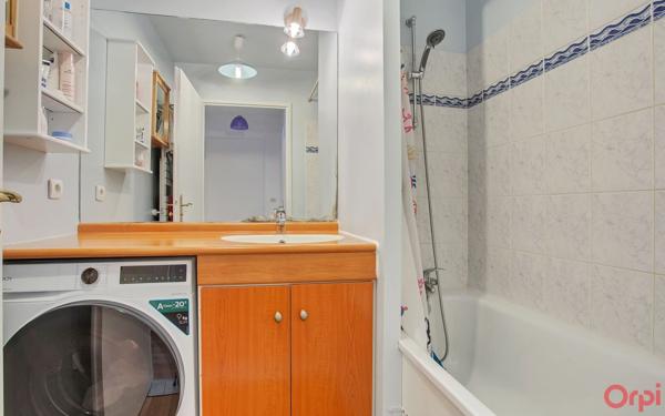 Appartement à vendre    2 pièces • 45 m2 Sainte-Geneviève-des-Bois