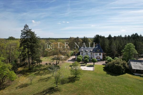 Elégant manoir dans un parc de 6 hectares en Sologne
