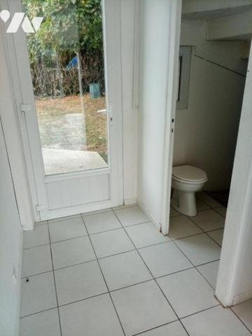 A vendre à RUFFEC (16), Une maison d'habitation de 73m² avec jardin