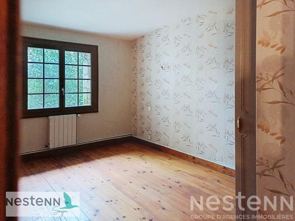 Propriété à vendre de plus de 300 m² habitables ente Saujon et Saint Sulpice de Royan à rnover ou transformer.