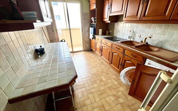 Appartement à vendre    3 pièces • 75 m2 Le Cannet