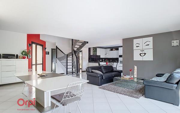 Maison à vendre    5 pièces • 140 m2 Rezé