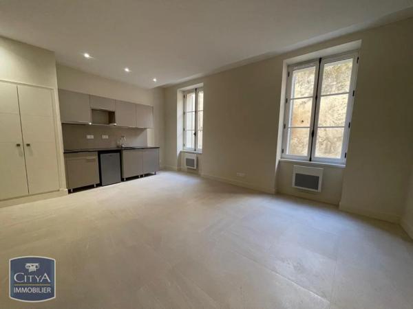 Appartement à louer 1 pièce 31.27m²