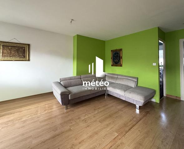 Maison en pierre 65m² avec garage en ville, Luçon