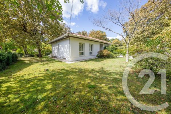 Maison à vendre  7 pièces - 121,70 m2 ST AUBIN DE MEDOC - 33