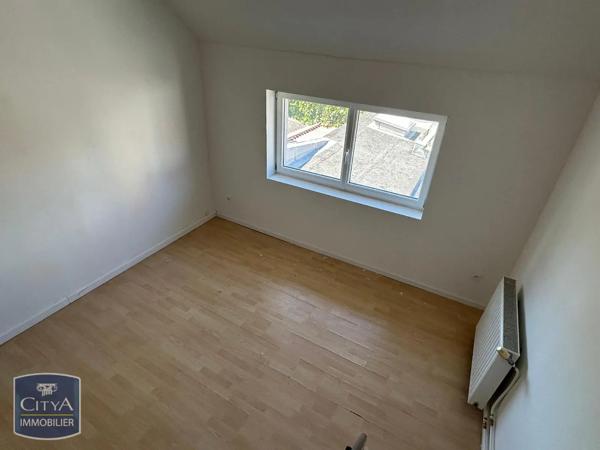 Maison à louer 4 pièces 75.79m² Hénin-Beaumont (62110)