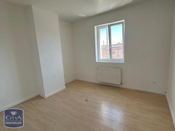 Maison à louer 4 pièces 75.79m² Hénin-Beaumont (62110)