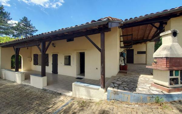 Maison à vendre    5 pièces • 115 m2 Bessens