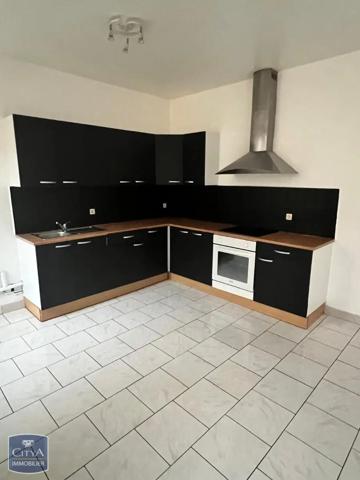 Appartement à louer 4 pièces 83.83m² Saint-Quentin (02100)