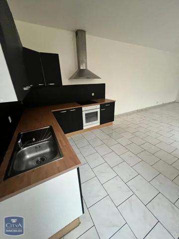 Appartement à louer 4 pièces 83.83m² Saint-Quentin (02100)