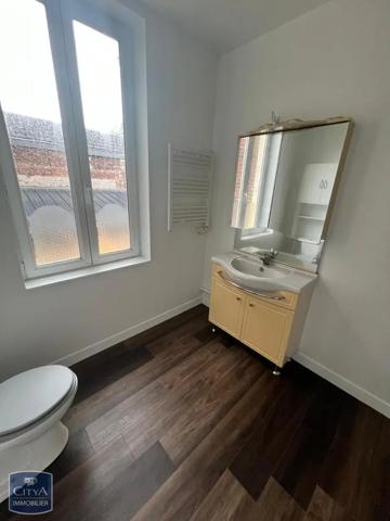 Appartement à louer 4 pièces 83.83m² Saint-Quentin (02100)