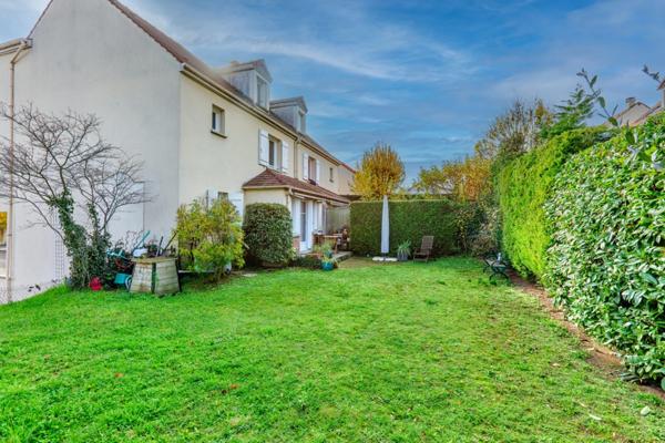Maison à vendre 6 pièces de 114,07 m² à Andrésy