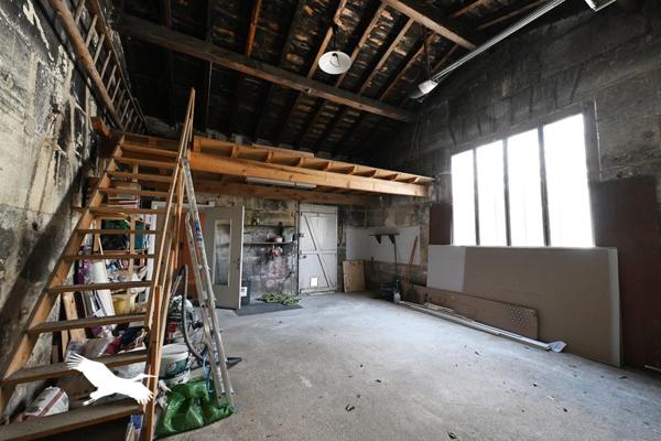 Maison à vendre |                                       Cognac |                                        4 pièces  |  147 m²