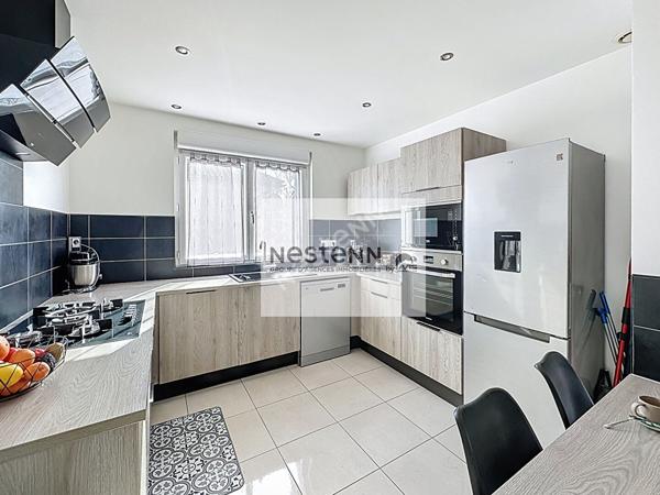 Maison d'exception à Poitiers - 7 pièces, 148 m², état irréprochable