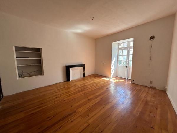 Maison de village pleine de charme au nord de Carcassonne