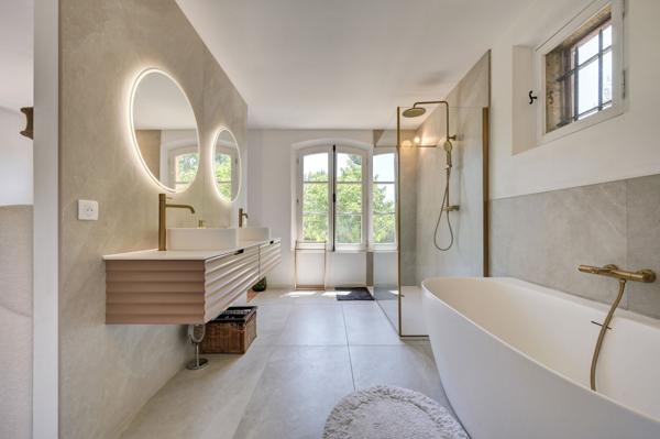 Vente Maison de luxe Aix-en-Provence 7 Pièces 210 m²