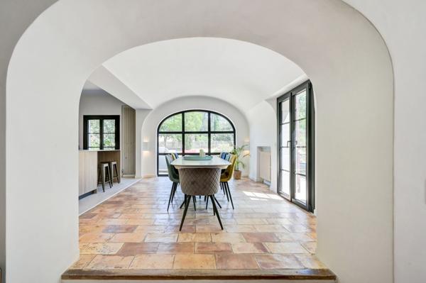 Vente Maison de luxe Aix-en-Provence 7 Pièces 210 m²