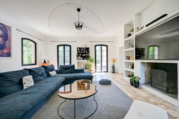 Vente Maison de luxe Aix-en-Provence 7 Pièces 210 m²