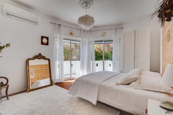 Maison T7/8 à vendre quartier La Roseraie