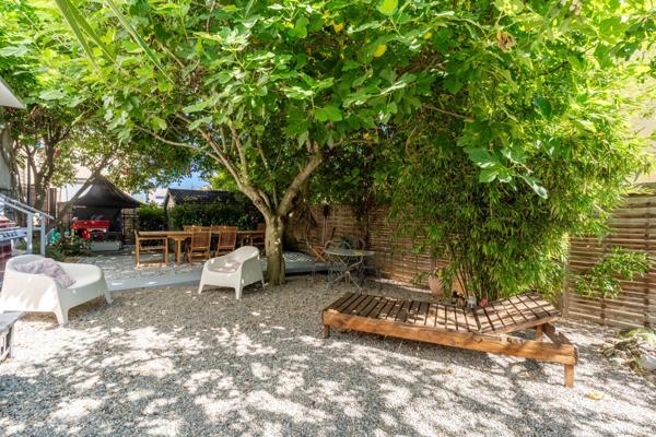 Maison T7/8 à vendre quartier La Roseraie