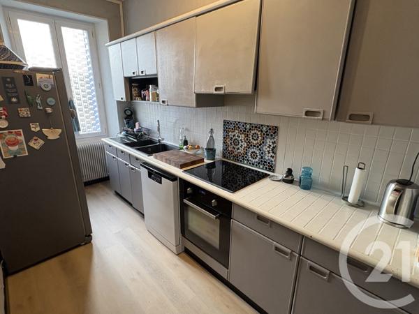 Maison à vendre  9 pièces - 195 m2 CHATEAUROUX - 36