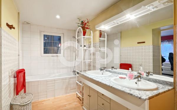 Maison à vendre    5 pièces •  Louviers