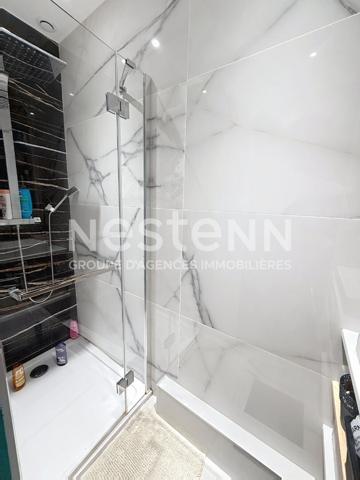 Grand Appartement T5 3 chambres avec Terrasse Cave et Parking Rue Pagère - 69500 BRON