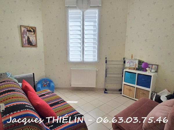 Maison familiale en hyper centre - 5 chambres, grand séjour et équipements récents