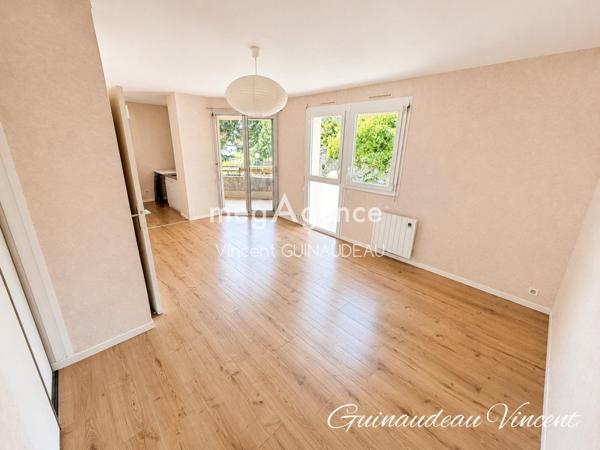 Appartement à CHOLET, 49300 - 2 pièces 45m²