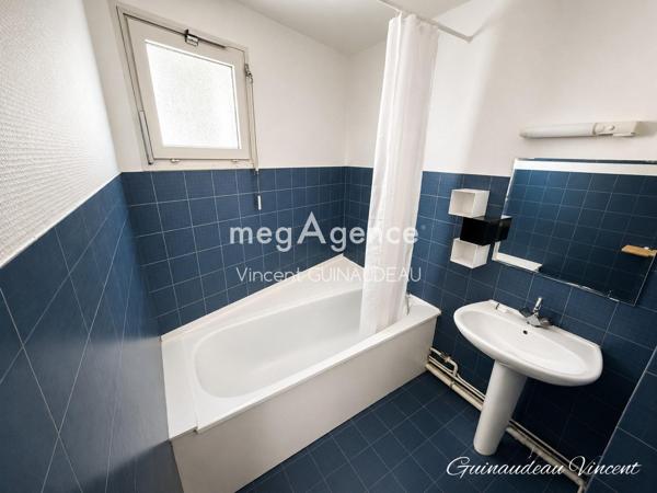 Appartement à CHOLET, 49300 - 2 pièces 45m²
