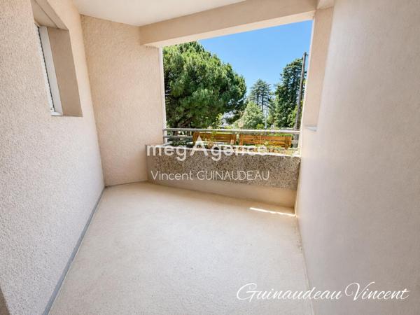 Appartement à CHOLET, 49300 - 2 pièces 45m²