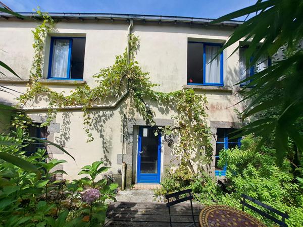 CONCARNEAU - LE CHARME D'UNE BELLE MAISON DE VILLE