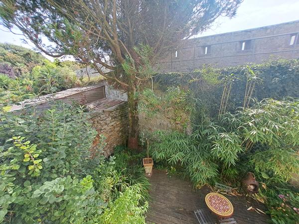 CONCARNEAU - LE CHARME D'UNE BELLE MAISON DE VILLE