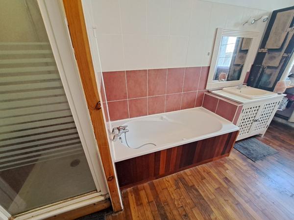 CONCARNEAU - LE CHARME D'UNE BELLE MAISON DE VILLE