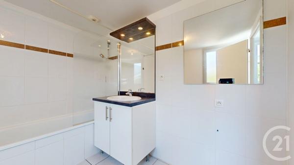 Maison à vendre  4 pièces - 87 m 2   BAYONNE  - 64