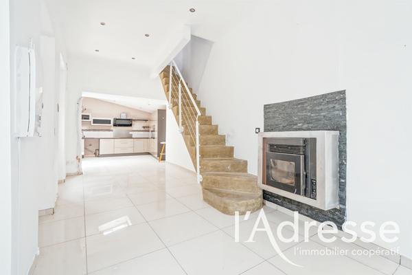 Maison La Ciotat - 3 pièces - 62 m2