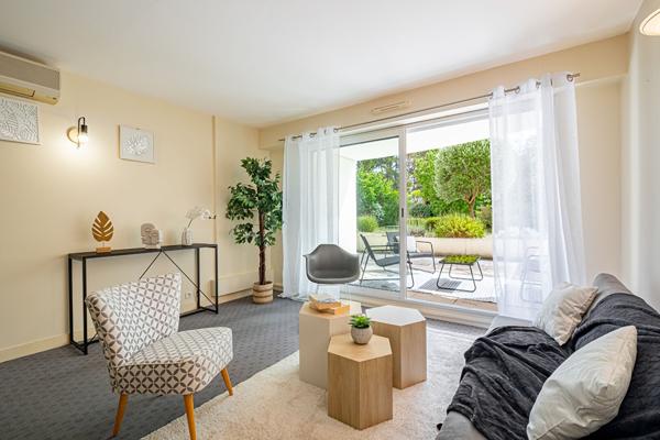 Appartement de plain pied proche toutes commodités.