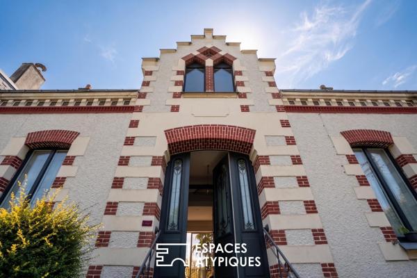 L’élégance bourgeoise au coeur d’un jardin secret avec piscine