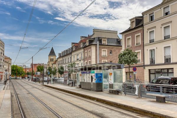 Appartement à vendre 5 pièces GENNEVILLIERS (92)