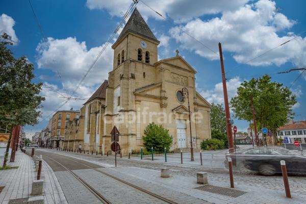 Appartement à vendre 5 pièces GENNEVILLIERS (92)