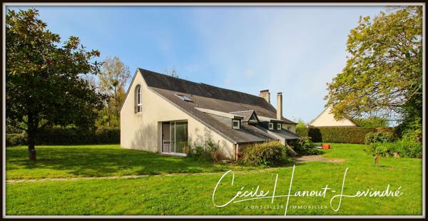 Saint-Aubin-des-Préaux (50380) ST AUBIN DES PREAUX - 5 KM de la plage de Kairon. Maison pierre 202 m² - 5 chbres - Terrain 1565 m²