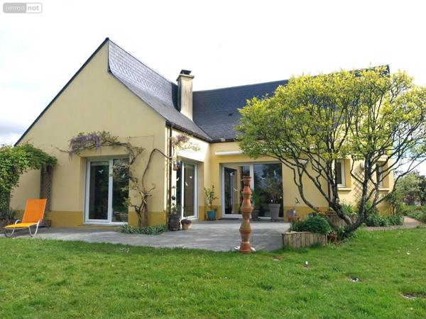 Pavillon à vendre à Le Genest-Saint-Isle en Mayenne (53940), ref : 53090-833