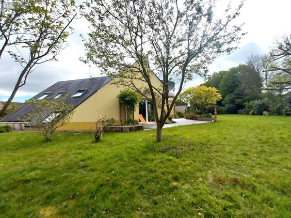 Pavillon à vendre à Le Genest-Saint-Isle en Mayenne (53940), ref : 53090-833