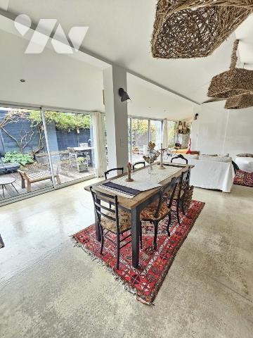 Orvault Petit Chantilly, maison rénovée de plain-pied avec jardin, garage et dépendances