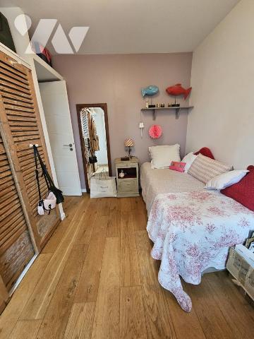 Orvault Petit Chantilly, maison rénovée de plain-pied avec jardin, garage et dépendances