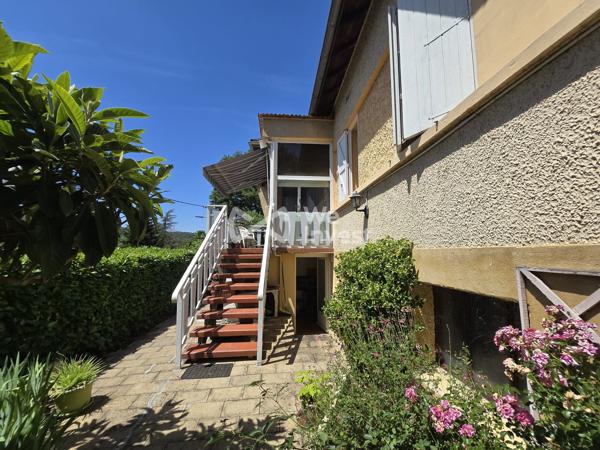 Maison individuelle sur 2 niveaux